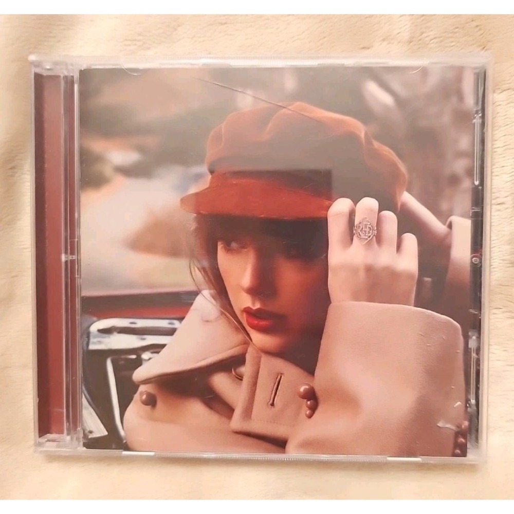 RED (Taylor's Version) by Swift, Taylor (CD, 2021) 2 CDs